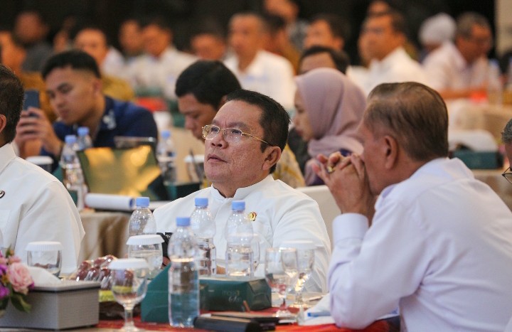 Wali Kota Pematangsiantar Wesly Silalahi, SH, MKn Hadiri Rakor Asistensi & Monitoring Penggunaan Tambahan Dana Transfer Ke Daerah (TKD) 2026.